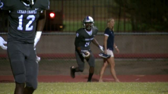 Cesar Chavez's Deavon Crawford Catches 15 YDS TD смотреть онлайн