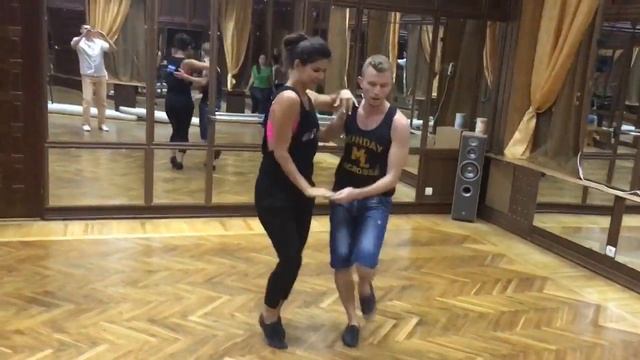 Сальса. Фигура Setenta con sácala doble под музыку