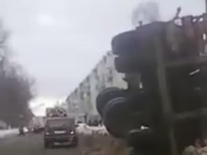 Дятьково. У МАЗА  оторвался прицеп с бревнами.Dyatkovo. MAZ's trailer with the logs came off..mp4