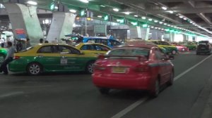 Такси в аэропорту Бангкока
