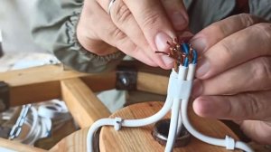 Люстра из колеса от телеги