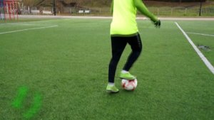 От НОВИЧКА к ПРОФЕССИОНАЛУ ! Обучение эффектным футбольным финтам