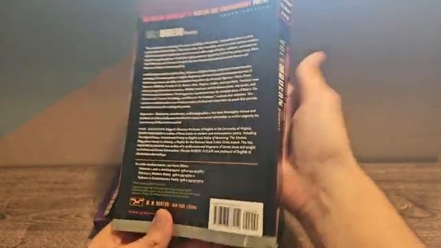 My Norton Anthology Collection | Library Tour (с канала "To Readers It May Concern") смотреть онлайн