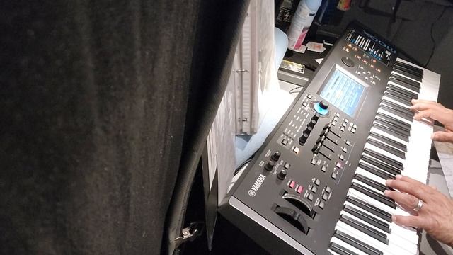 yamaha mox 6 смотреть онлайн