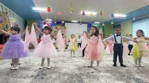 Танец с платочками