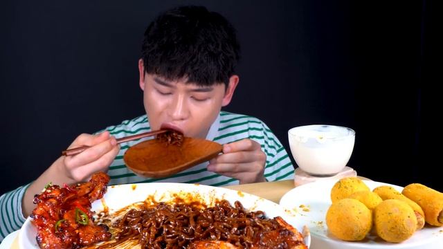 ASMR 짜라짜라 짜왕면 고추장직화구이 차돌말이새우 뿌링핫도그 먹방~! Black Bean Noodles With Spicy Chicken Cheese Stick MuKBang~
