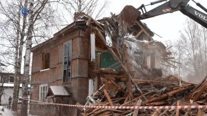 В Суоярви начали масштабный снос аварийных домов на улице Победы