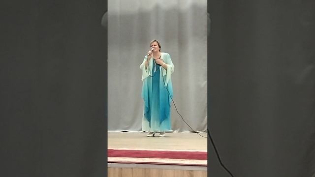 "Одолжила,одолжила,твою голову вскружила.."Для женщин к 8 Марта про любовь.Моё выступление.
