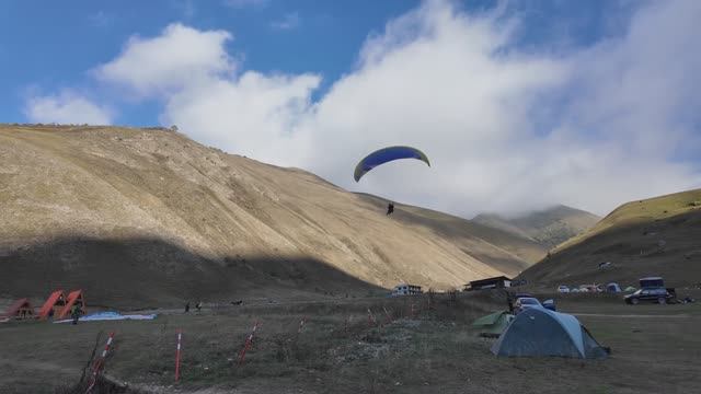 Отзыв Дмитрия из Сочи о выезде в Чегем с Виталием Передереевым в 2024 смотреть онлайн
