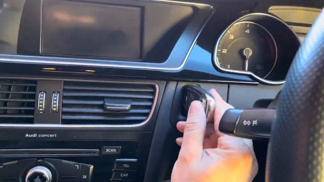 2013 Audi A5 2Dr Coupe 2.0TDi 177 Black Edition 6Spd смотреть онлайн