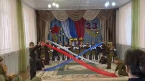 Танец под музыку" Встанем" для старшей группы