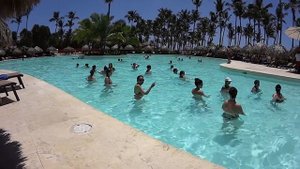 MAH00622 mom aquagym club med