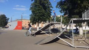 Катание на BMX