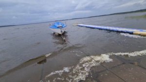 Лебедка GoldenPower 9274 вытаскивает прицеп с яхтой