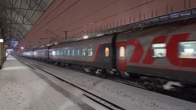 одноглазик в снегу, ЧС7-232 с поездом №106 Москва-Ярославль | Лосиноостровская