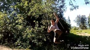 Трюки на тарзанке:)