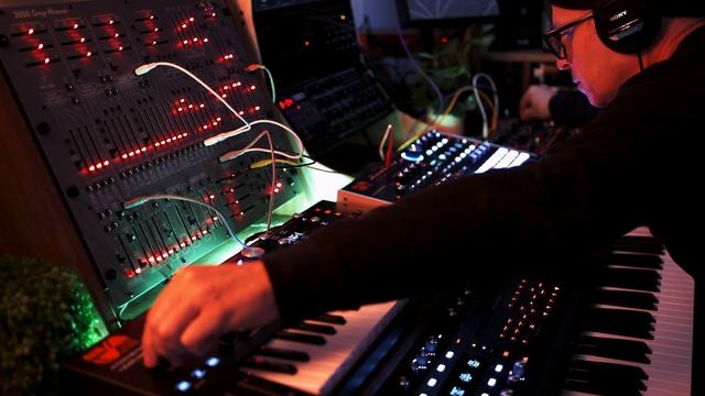 Interstellar - Hydrasynth  Analog - Bill Astro