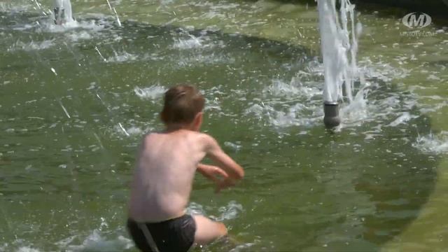 Фонтан — не басейн смотреть онлайн