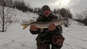 Рыбалка в марте на речке зимой! Очередная рыбалка