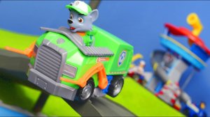 Чейз, Райдер и пожарный Маршалл спасают Рокки Щенячий патруль