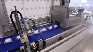Упаковка рулонов на флоупаке SMIPACK мод. FW550S-LR SERVO