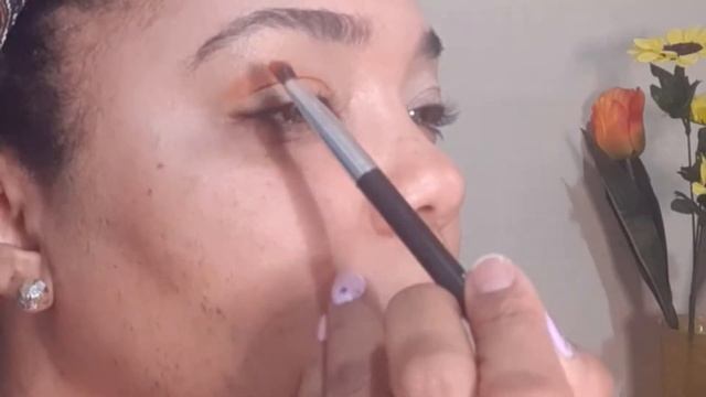 COMO APLICAR SOMBRAS EN PIEL MORENA, COLOR ANARANJADO PARA PIEL MORENA смотреть онлайн