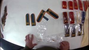 Какие бываю погоны для  кадетских классов МЧС? В чем различие  "пластиковых" и "картонных" погонов?