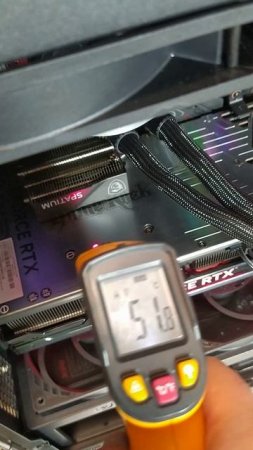 Как греется самый быстрый SSD M2 Gen5 MSI SPATIUM M580 FROZR 2Tb над горячей видеокартой RTX 4090?
