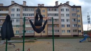 Выход иисуса на турнике