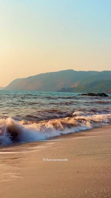 The Pink Beach in Goa | Cola Beach | @whatsongoa смотреть онлайн