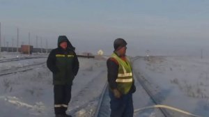 ПОЖАР НА ТЕПЛОВОЗЕ. тушение пожара. работа пожарников