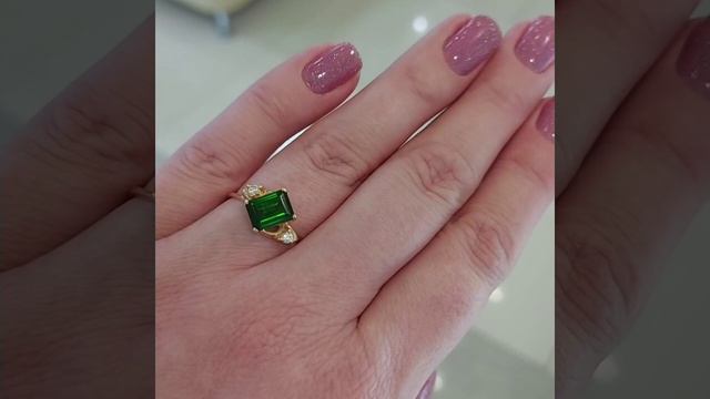 кольцо с хромдиопсидом и якутскими бриллиантами💎