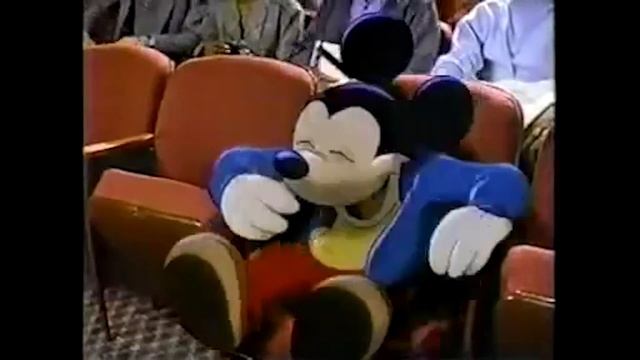 oh boy my favorite seat taken by a powerful rat