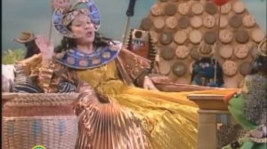 Sesame Street: Marilyn Horne Sings C Is For Cookie