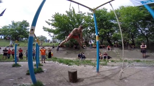 Чемпионат Киев. области STREET WORKOUT (Иван Панько 1 место) смотреть онлайн