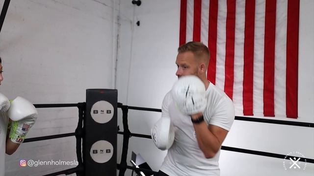 Best Warm-Up Drill On The Mitts Before You Start Your Boxing Workouts