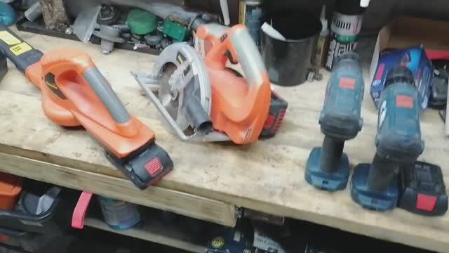 Переделка инструмента Энкор под аккумулятор Bosch смотреть онлайн