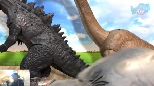 Giant Godzilla vs Brachiosaurus Toys! Godzilla King of Monsters Toys Unboxing!