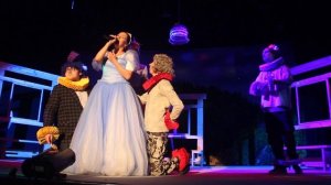 "Там нет меня, Где на песке не пролегли твои следы" - фрагмент спектакля "Сошедший с поезда"