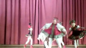 "Зазеркалье"ДШИ г.Новороссийск  "МАТРЕШКИ"