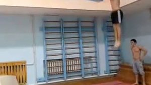 тройное сальто