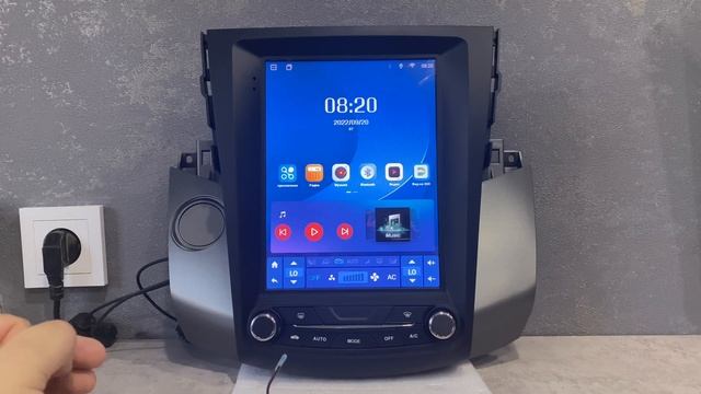 Магнитола в стиле Tesla (Тесла) для Toyota RAV4 смотреть онлайн