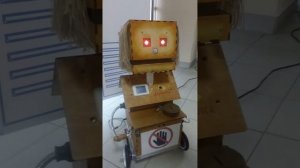 Робот Деревяка. Робополис.