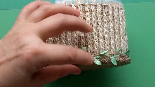 The idea of a beautiful basket from a plastic container and jute. смотреть онлайн
