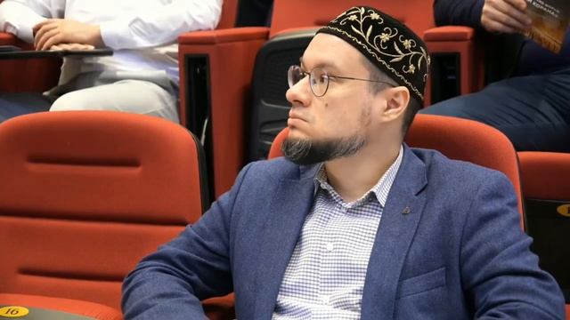 Дамир Мухетдинов рассказал об истории Корана 24 мая 2024 г.