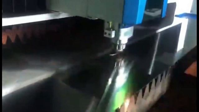 Станок с обменном столом GE3015T6 Raycus 2000W