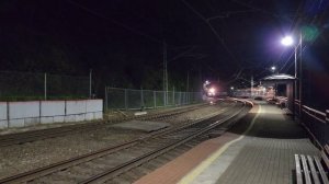 парочка пассажирских по ночной пл. Вардане