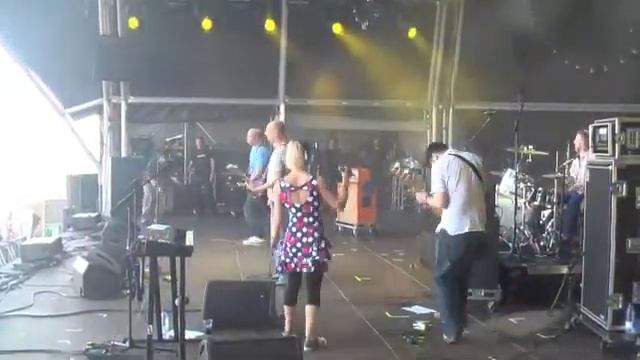 Bis - Primavera 2010 - Kill Yr Boyfriend смотреть онлайн