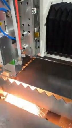 Opticut OC3015G 3 kw #лазернаярезкаметалла #металообработка
