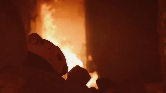 ПРОЛОГ ПОЖАРНЫМ СПАСАТЕЛЯМ ПОСВЯЩАЕТСЯ